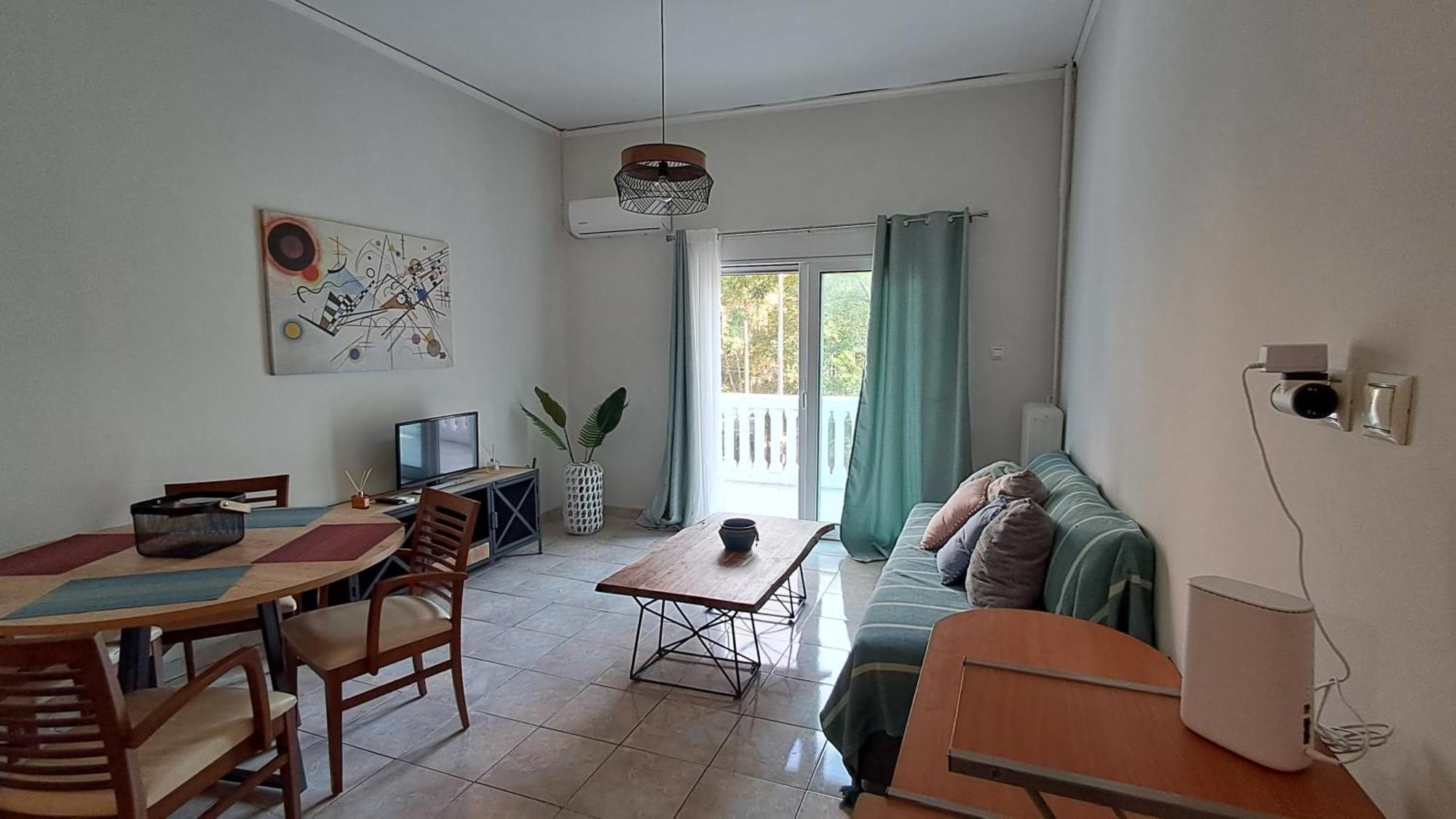 Pantheon Apartment